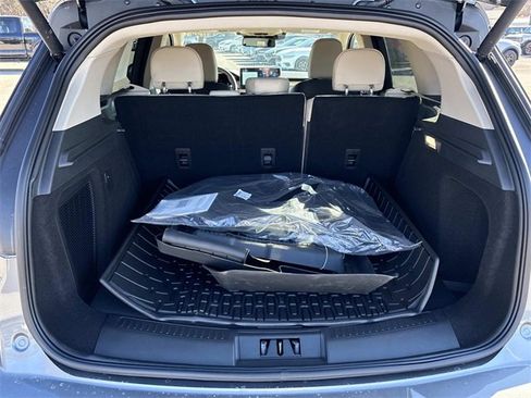 New 2026 Lincoln Corsair Premiere image 12