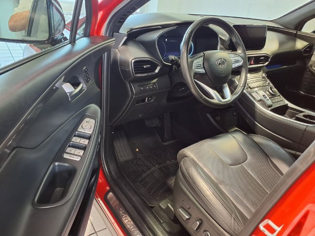 Used 2022 Hyundai Santa Fe Calligraphy FWD image 5