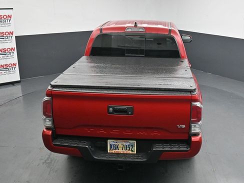 Used 2023 Toyota Tacoma TRD Sport AWD/4WD image 16