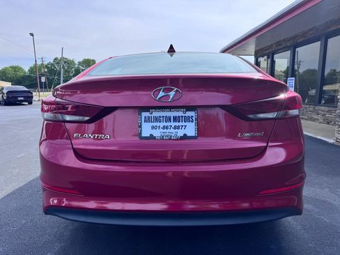 Used 2017 Hyundai Elantra Limited image 4