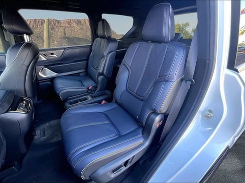 Used 2026 INFINITI QX80 4WD w/ Sport Exterior Package image 26