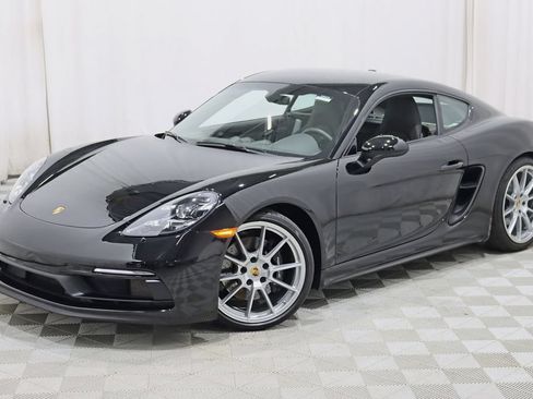 Used 2025 Porsche 718 Cayman GTS RWD image 8