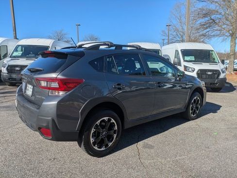 Used 2023 Subaru Crosstrek 2.0i image 5