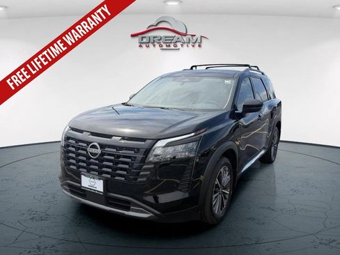 New 2026 Nissan Pathfinder Platinum AWD/4WD image 3