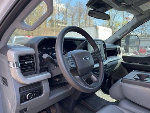 Certified 2023 Ford F250 XL w/ XL Driver Assist Package image 9