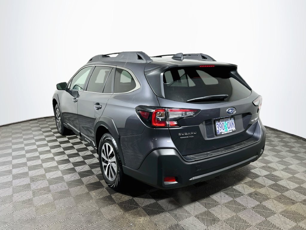 Certified 2025 Subaru Outback Premium w/ Popular Package #1A AWD/4WD image 5