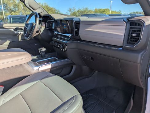 Certified 2023 Chevrolet Silverado 1500 LTZ w/ LTZ Premium Package image 29