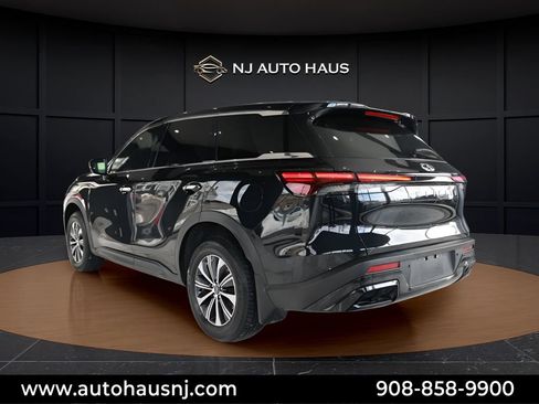 Used 2023 INFINITI QX60 Pure FWD image 6