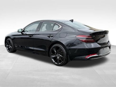 Used 2023 Genesis G70 2.0T w/ Sport Prestige Package image 5