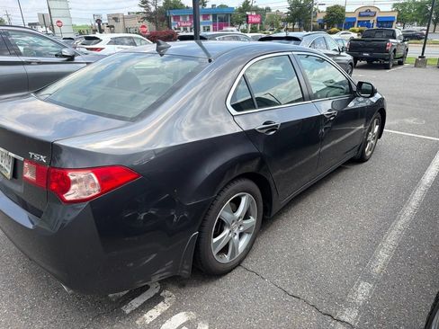 Used 2013 Acura TSX Sedan FWD image 2