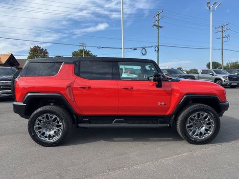 New 2026 GMC Hummer EV SUV image 6