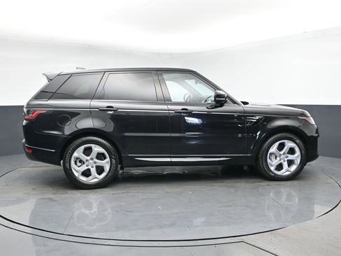 Used 2019 Land Rover Range Rover Sport HSE image 3