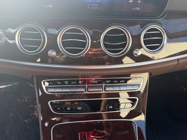 Used 2023 Mercedes-Benz E 450 4MATIC Sedan image 30