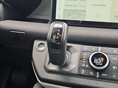 Used 2021 Land Rover Defender 110 X-Dynamic SE image 16