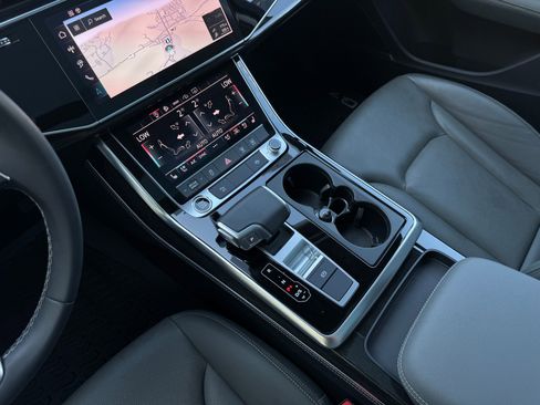 Used 2025 Audi Q7 3.0T Premium Plus image 62