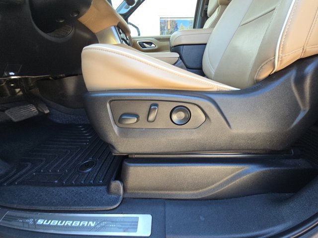 Certified 2023 Chevrolet Suburban Premier AWD/4WD image 32