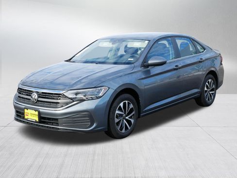 Used 2024 Volkswagen Jetta S image 3