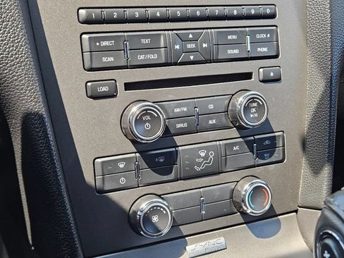 Used 2014 Ford Mustang Premium RWD image 28