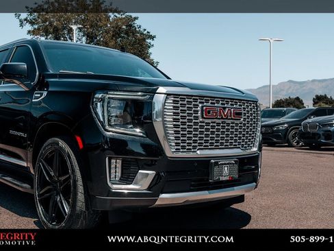 Used 2023 GMC Yukon Denali w/ Max Trailering Package RWD image 10