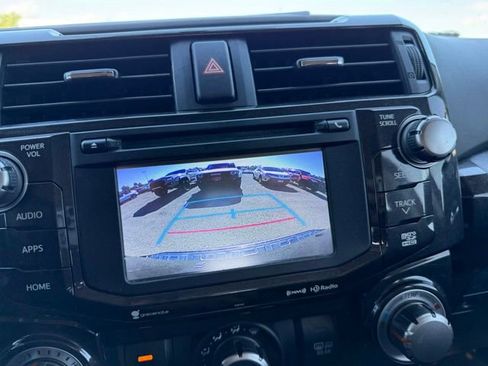 Used 2017 Toyota 4Runner TRD Off-Road AWD/4WD image 13