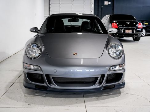 Used 2005 Porsche 911 Carrera S RWD image 5