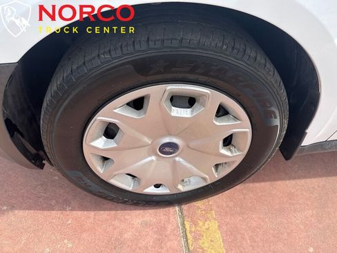 Used 2015 Ford Transit Connect XL image 14