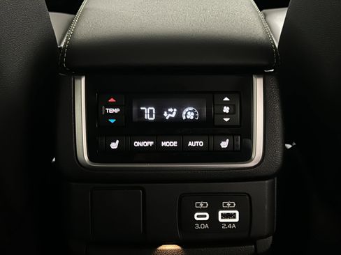 Used 2024 Subaru Ascent Onyx Edition Limited image 32