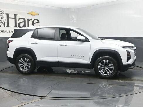 New 2026 Chevrolet Equinox LT w/ Safety and Technology Package FWD image 27