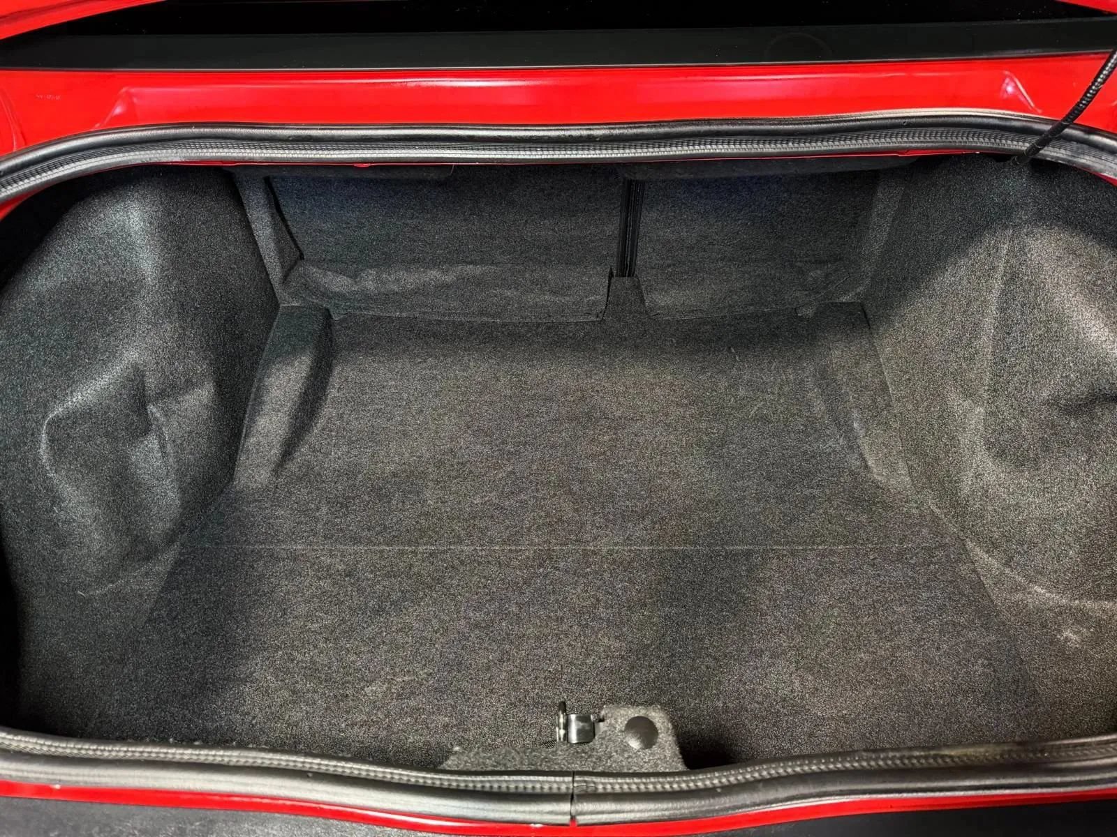 Used 2014 Dodge Challenger R/T RWD image 14