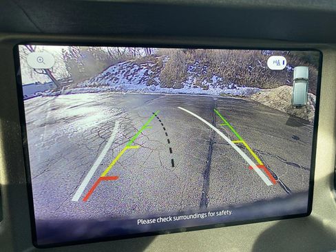 New 2025 Ford Bronco Badlands image 11