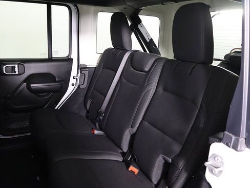 Used 2022 Jeep Wrangler Unlimited Sport AWD/4WD image 25