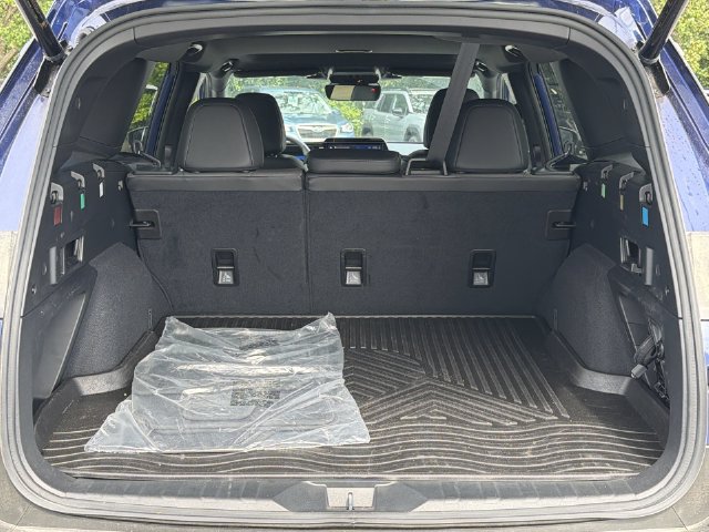 Certified 2026 Subaru Outback Premium w/ Premium/Limited Package 2 AWD/4WD image 38