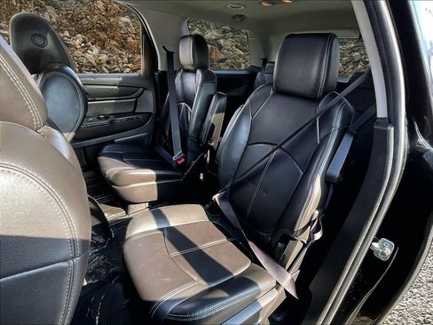 Used 2017 GMC Acadia Limited SLT image 24