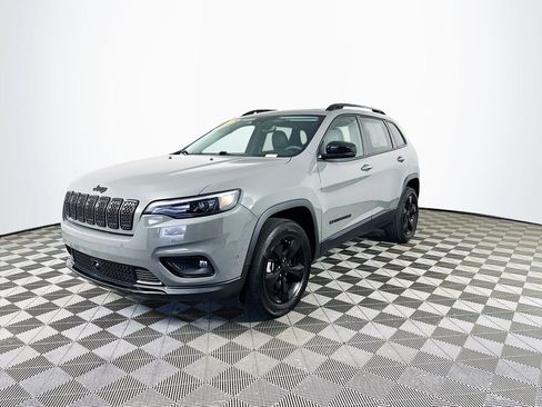 Certified 2023 Jeep Cherokee Altitude Lux w/ Lux Elite Package image 6