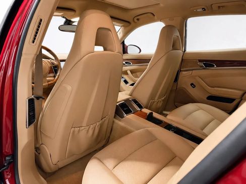 Used 2010 Porsche Panamera S RWD image 13