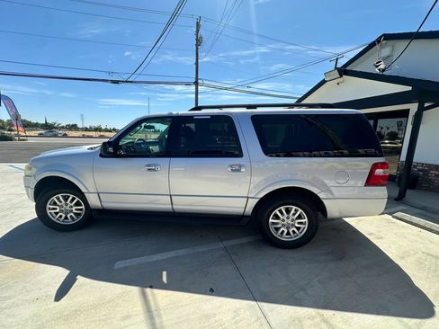 Used 2011 Ford Expedition EL XLT RWD image 7