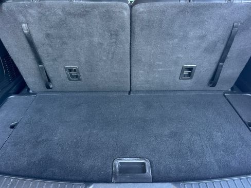 Certified 2022 Ford Explorer XLT w/ Equipment Group 202A RWD image 17