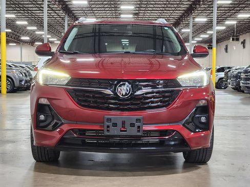 Used 2022 Buick Encore GX Select w/ Sport Touring Package FWD image 2