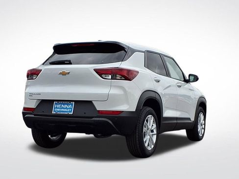 New 2026 Chevrolet TrailBlazer LS w/ LS Convenience Package AWD/4WD image 5