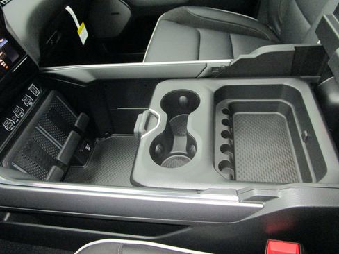 New 2026 RAM 1500 Laramie w/ Night Edition image 52