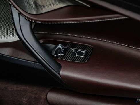 Used 2020 McLaren 720S Luxury RWD image 96