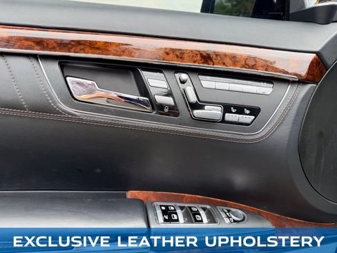 Used 2011 Mercedes-Benz S 600 image 24
