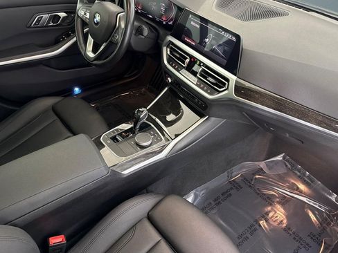 Used 2020 BMW 330i Sedan w/ Convenience Package RWD image 33