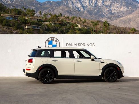 Used 2017 MINI Cooper Clubman image 5