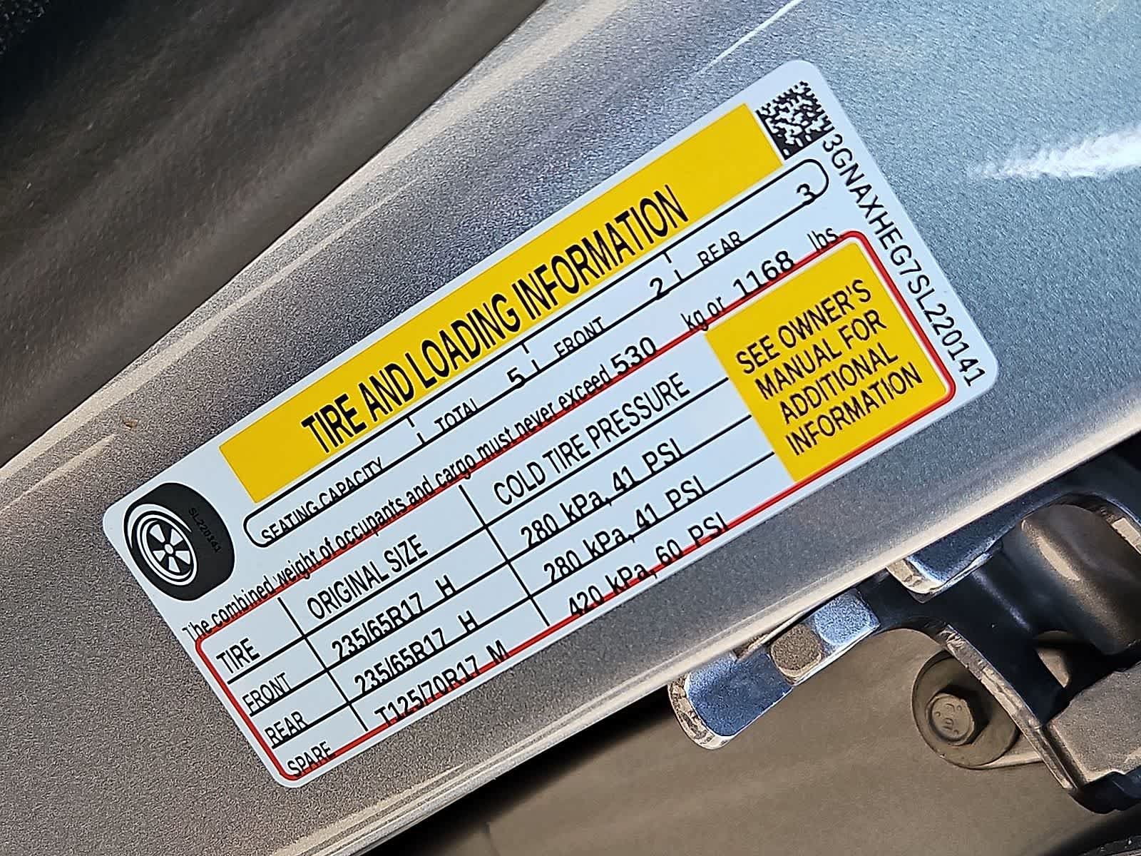 Certified 2025 Chevrolet Equinox LT FWD image 39
