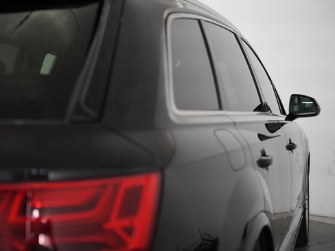Used 2018 Audi Q7 3.0T Prestige AWD/4WD image 69