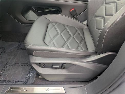 New 2026 Volkswagen Atlas SE FWD image 4