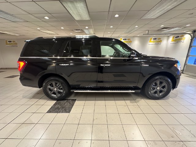 Certified 2021 Ford Expedition Limited AWD/4WD image 3