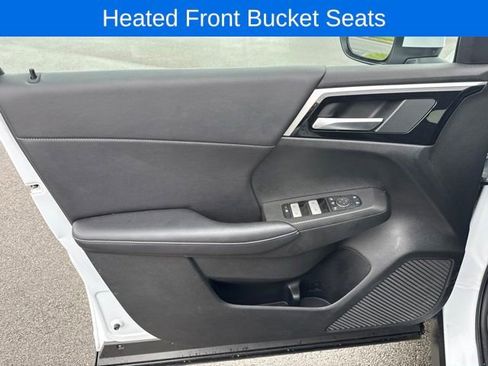 Used 2024 Mitsubishi Outlander SEL AWD/4WD image 16