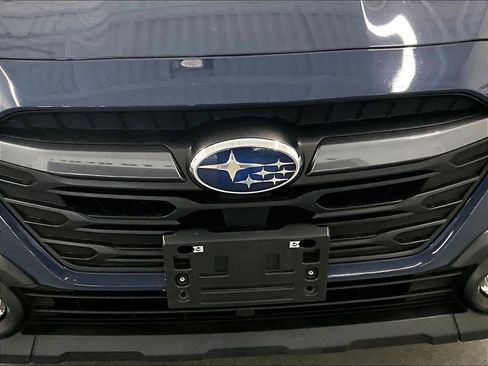 Used 2023 Subaru Outback Premium AWD/4WD image 29